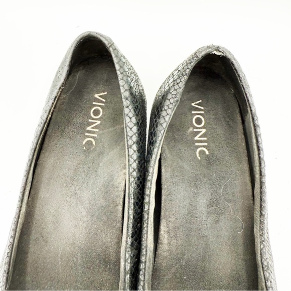 Vionic Caballo Pointed Ballet Flat Snake - Picture 6 of 8